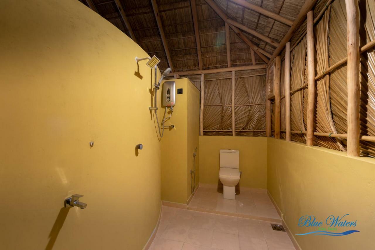 Blue Waters Hotel Arugam Bay Exterior photo