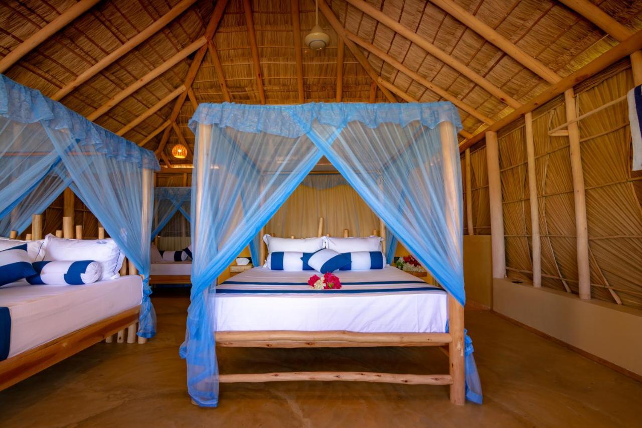 Blue Waters Hotel Arugam Bay Exterior photo