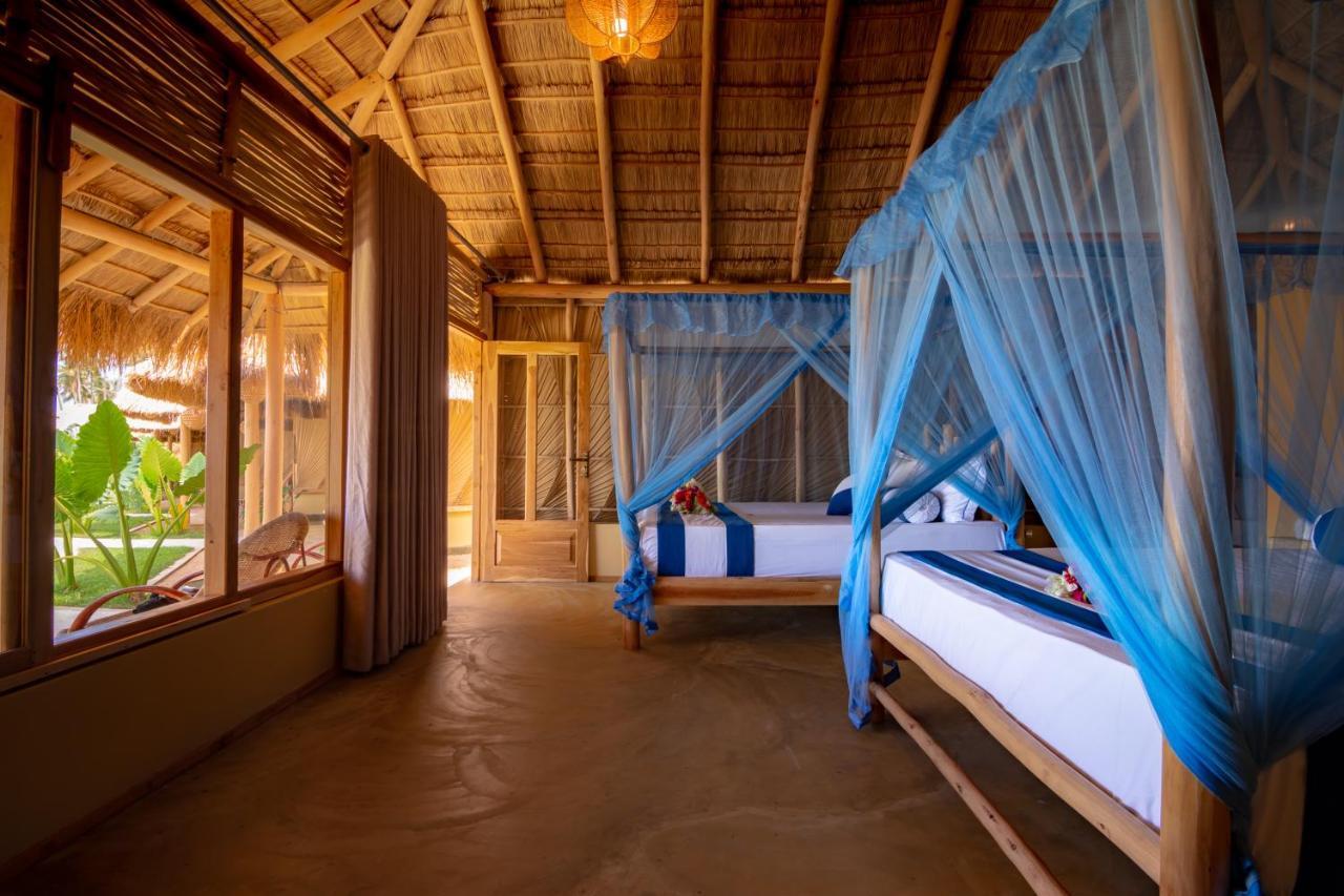 Blue Waters Hotel Arugam Bay Exterior photo